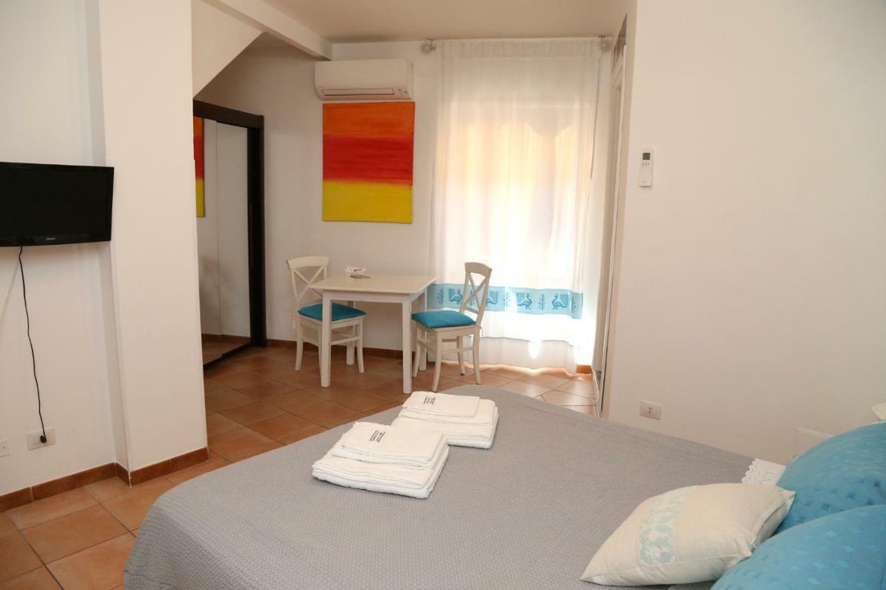 Il Tramonto Bed and Breakfast Castelsardo Buitenkant foto